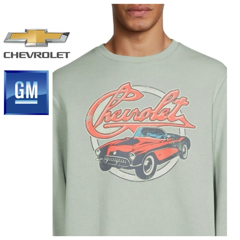 Green General Motors Chevrolet Sweatshirt with Vintage Chevy Design in Men’s M
